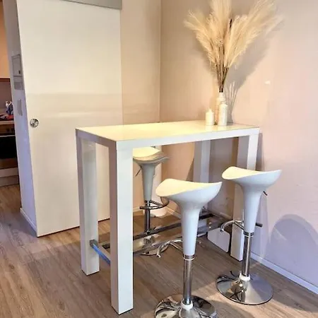 Stylish With Beautiful Balcony 因戈尔施塔特